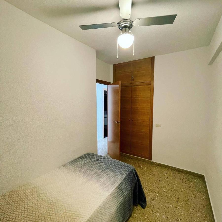 Sunflower Residence First Line By The Sea سانتا بولا المظهر الخارجي الصورة