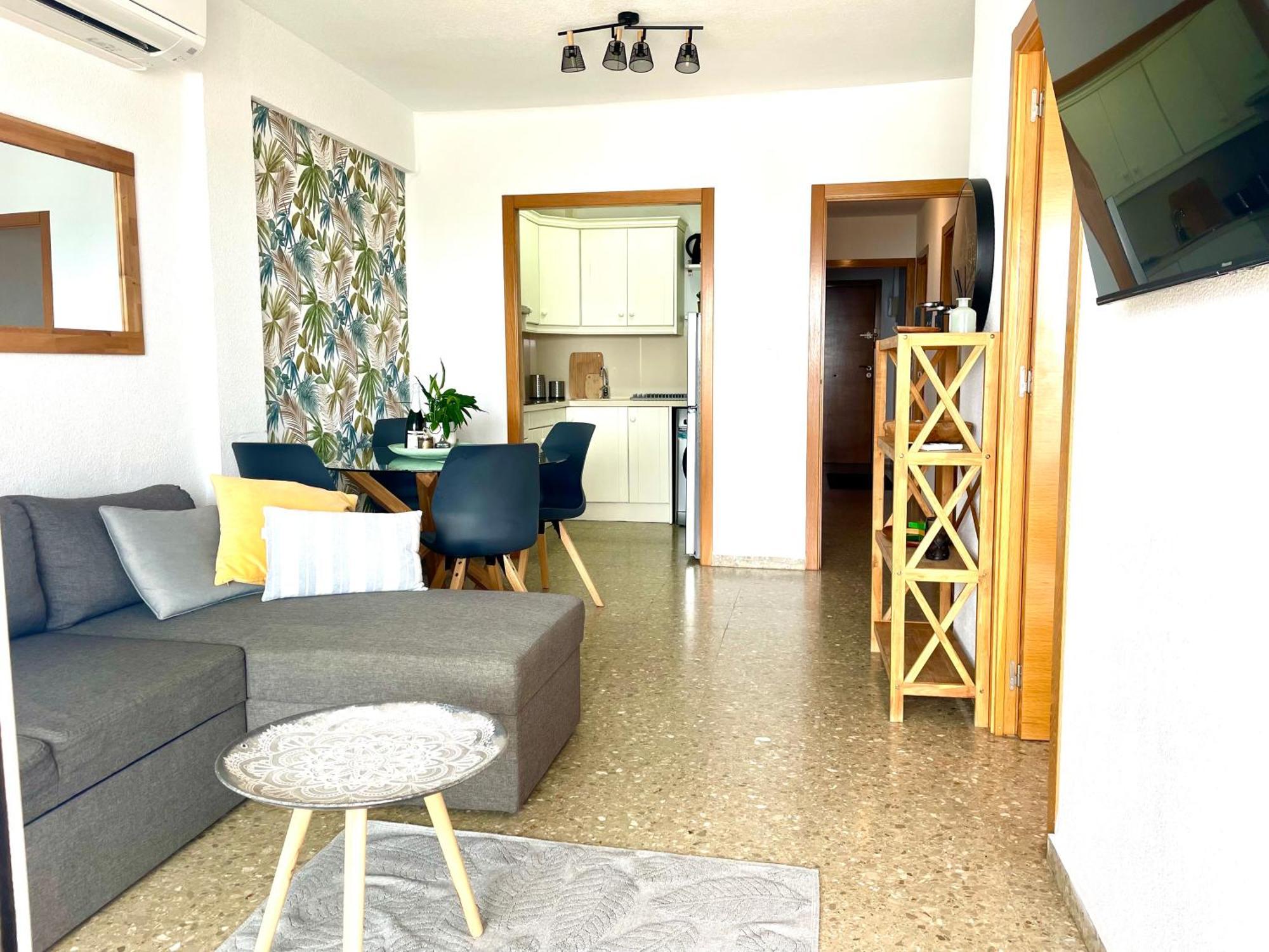 Sunflower Residence First Line By The Sea سانتا بولا المظهر الخارجي الصورة